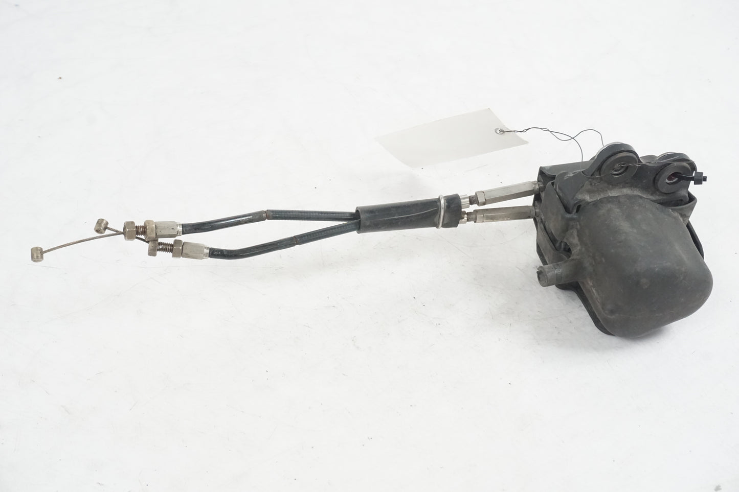 Snett uppifrån på Avgasspjällmotor från en Triumph Daytona 675 -2012 motorcykel.