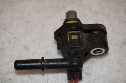 Snett nerifrån på Spridare från en Yamaha YZF-R 125 -2008 motorcykel.