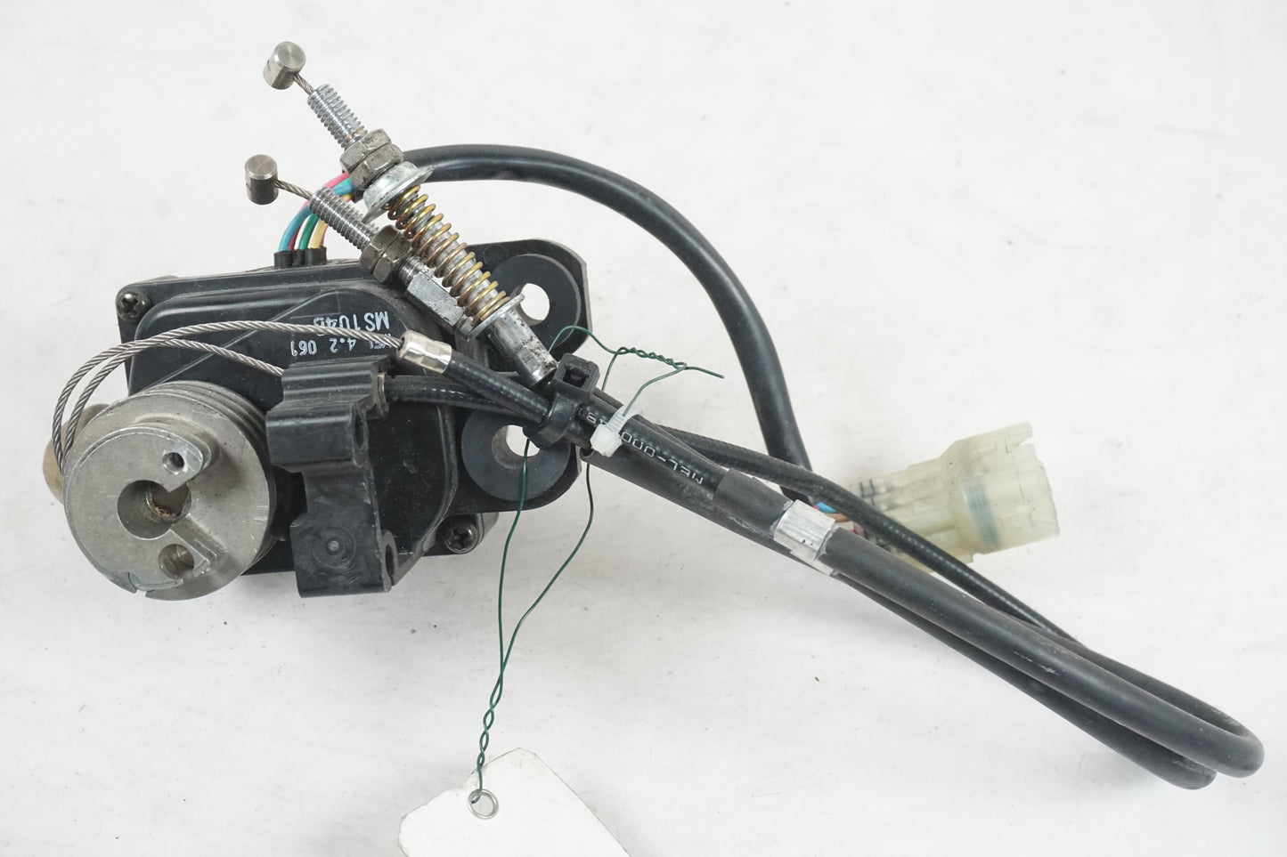 Framsidan på Avgasspjällmotor från en Honda CBR 1000 RR -2004 motorcykel.