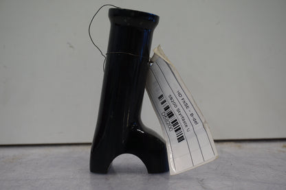 Vänster sida på Styrfäste från en H-D FXSE -2017 motorcykel.