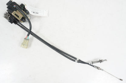 Framsidan på Avgasspjällmotor från en Honda CBR 1000 RR -2004 motorcykel.