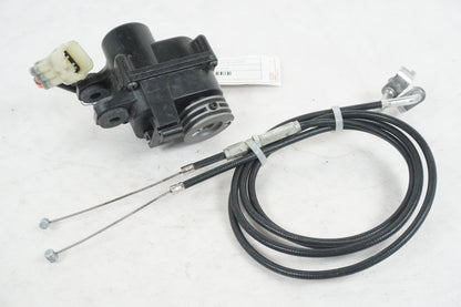 Framsidan på Avgasspjällmotor från en Honda CBR 600 RR -2007 motorcykel.