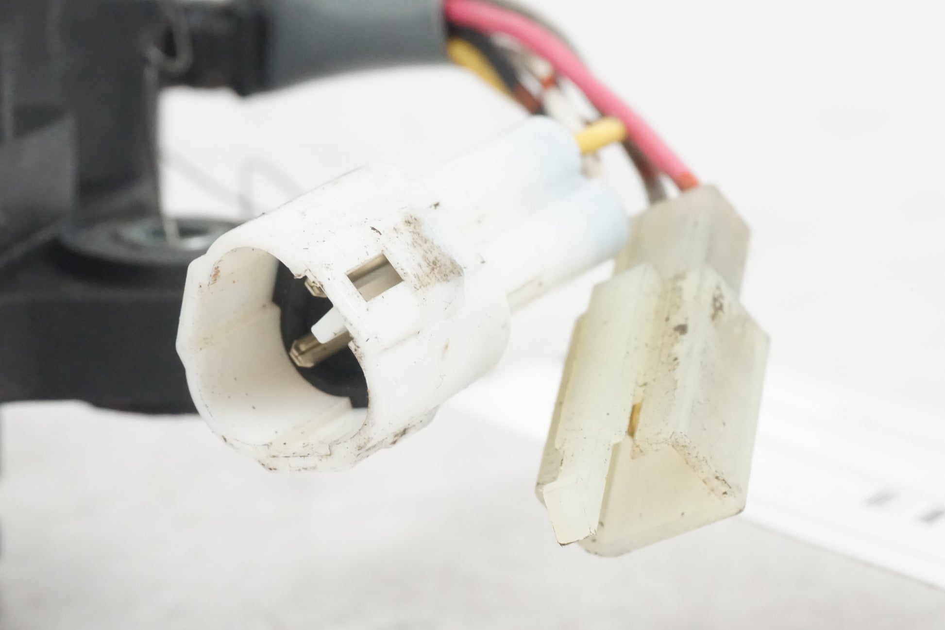 Extrabild1 på Avgasspjällmotor från en Kawasaki ZX-10R -2008 motorcykel.