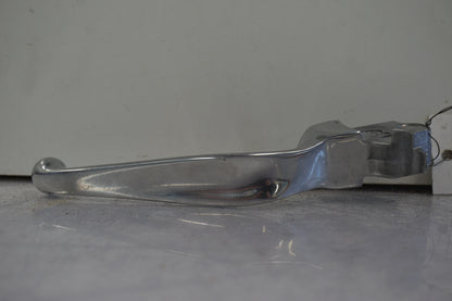 Baksidan på Bromsgrepp från en H-D Softail Breakout FXSB -2014 motorcykel.