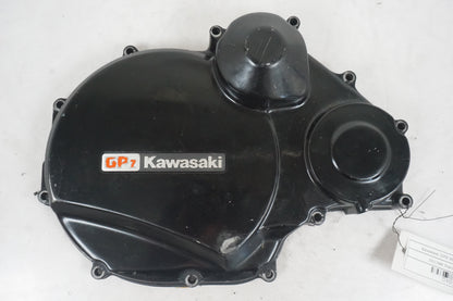 Framsidan på Transmissionskåpa från en Kawasaki GPZ 900 -1988 motorcykel.