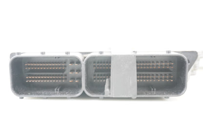 Höger sida på Motronic styrenhet från en BMW K 1300 GT -2009 motorcykel.