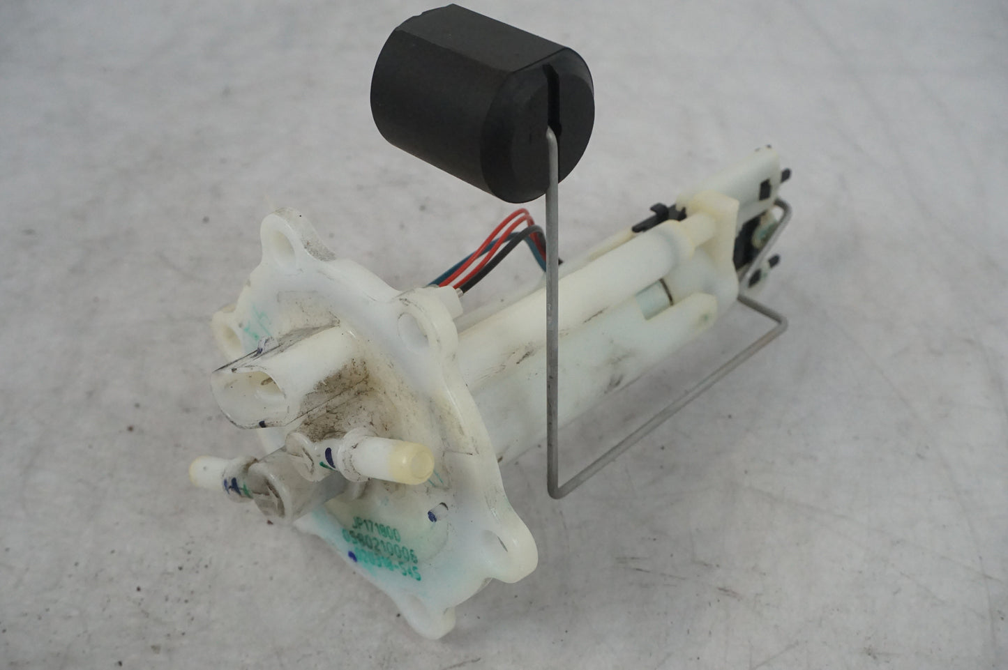 Bensiinipumppu ruiskutus