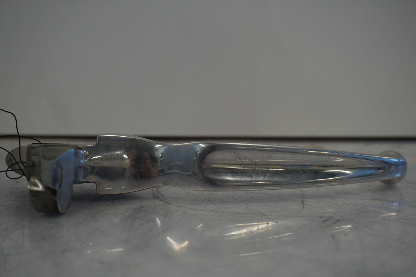 Vänster sida på Bromsgrepp från en H-D Street Glide FLHX -2016 motorcykel.