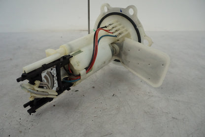 Bensiinipumppu ruiskutus