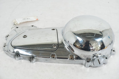 Extrabild2 på Transmissionskåpa från en Kawasaki VN 1600 Mean Streak -2004 motorcykel.