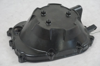 Baksidan på Kopplingskåpa från en Kawasaki Z 1000 -2011 motorcykel.