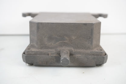 Vänster sida på Styrdon från en BMW K 100 LT -1987 motorcykel.