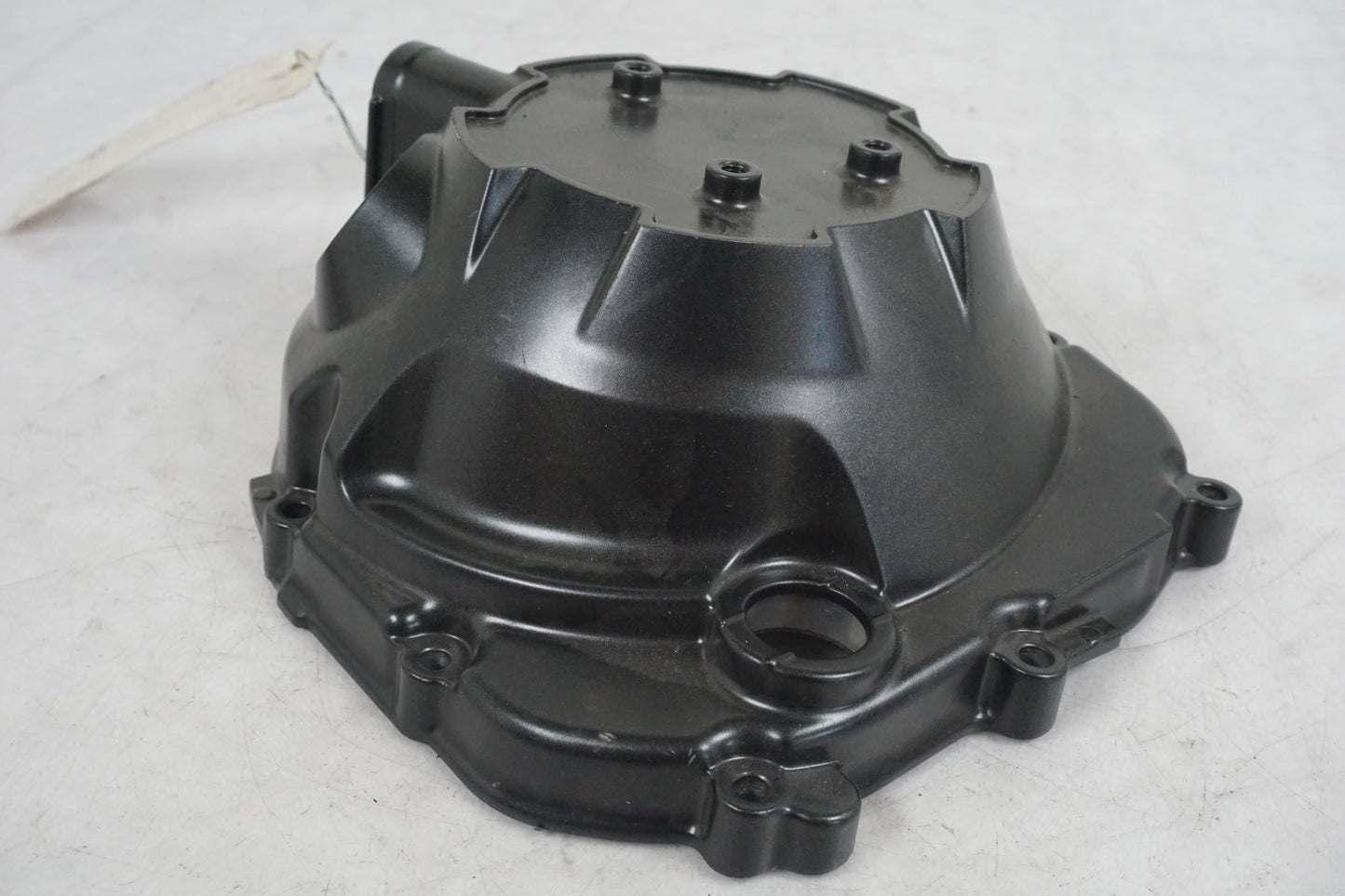 Vänster sida på Kopplingskåpa från en Kawasaki Z 1000 -2011 motorcykel.