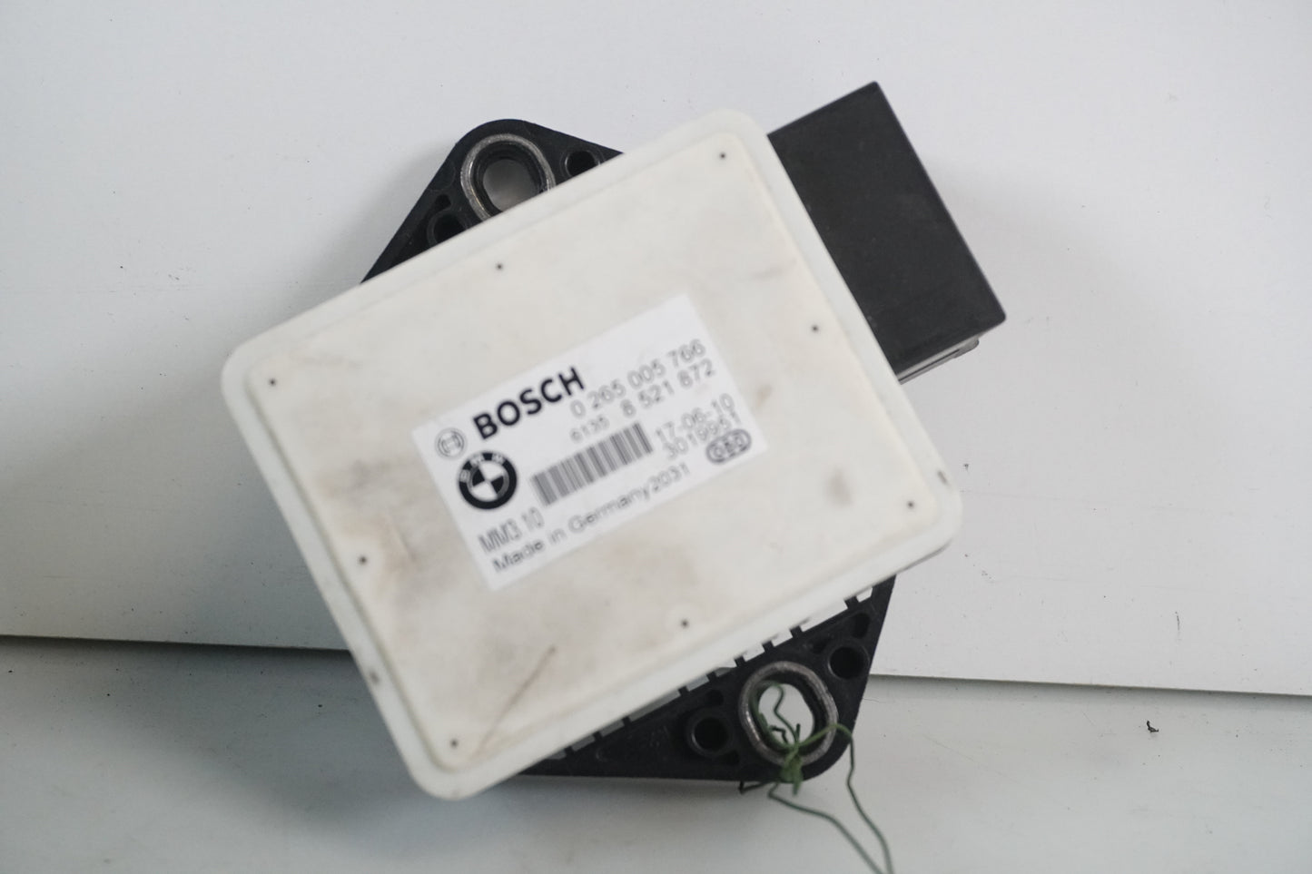 Framsidan på DTC antispinn från en BMW S 1000 RR -2010 motorcykel.