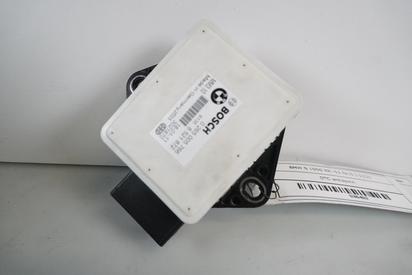 Framsidan på DTC antispinn från en BMW S 1000 RR -2011 motorcykel.