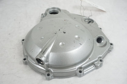 Vänster sida på Kopplingskåpa från en Kawasaki ER-6N -2006 motorcykel.