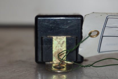 Vänster sida på Blinkersrelä från en Hyosung GT 650 -2006 motorcykel.