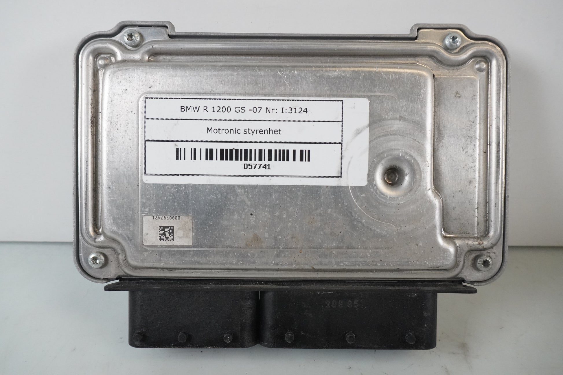 Framsidan på Motronic styrenhet från en BMW R 1200 GS -2007 motorcykel.