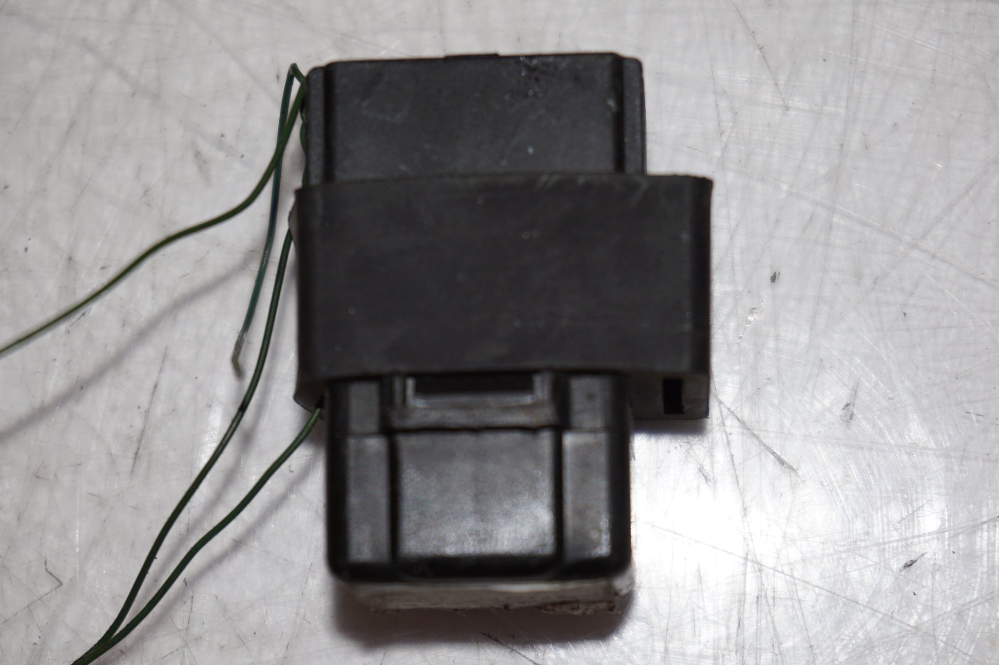 Extrabild1 på Huvudsäkring från en Hyosung GT 650 -2006 motorcykel.