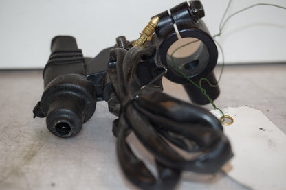 Vänster sida på Kopplingsklo från en Hyosung GT 650 -2006 motorcykel.