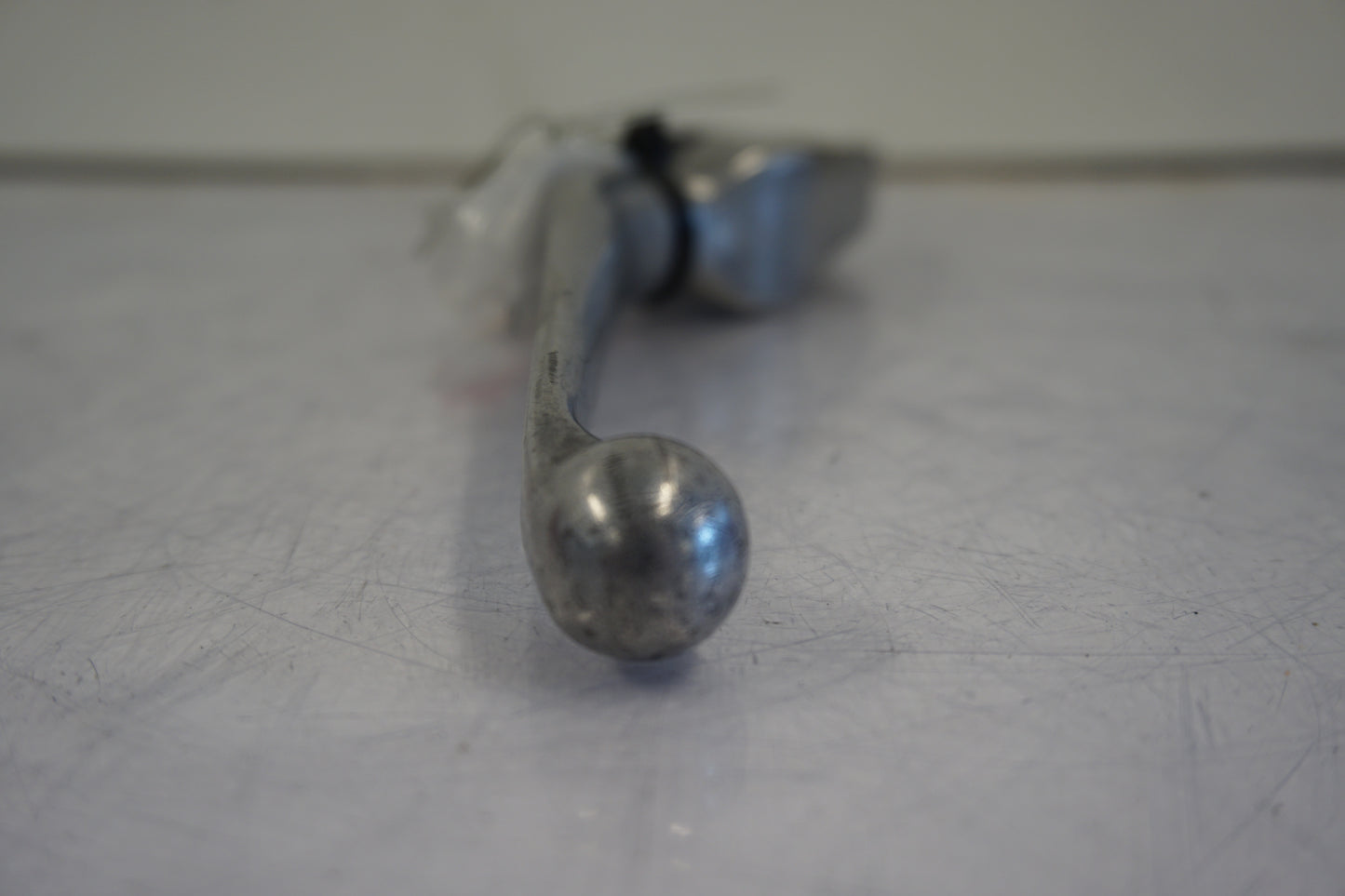 Snett uppifrån på Bromsgrepp från en H-D Softail Heritage Classic FLSTC/I -1995 motorcykel.