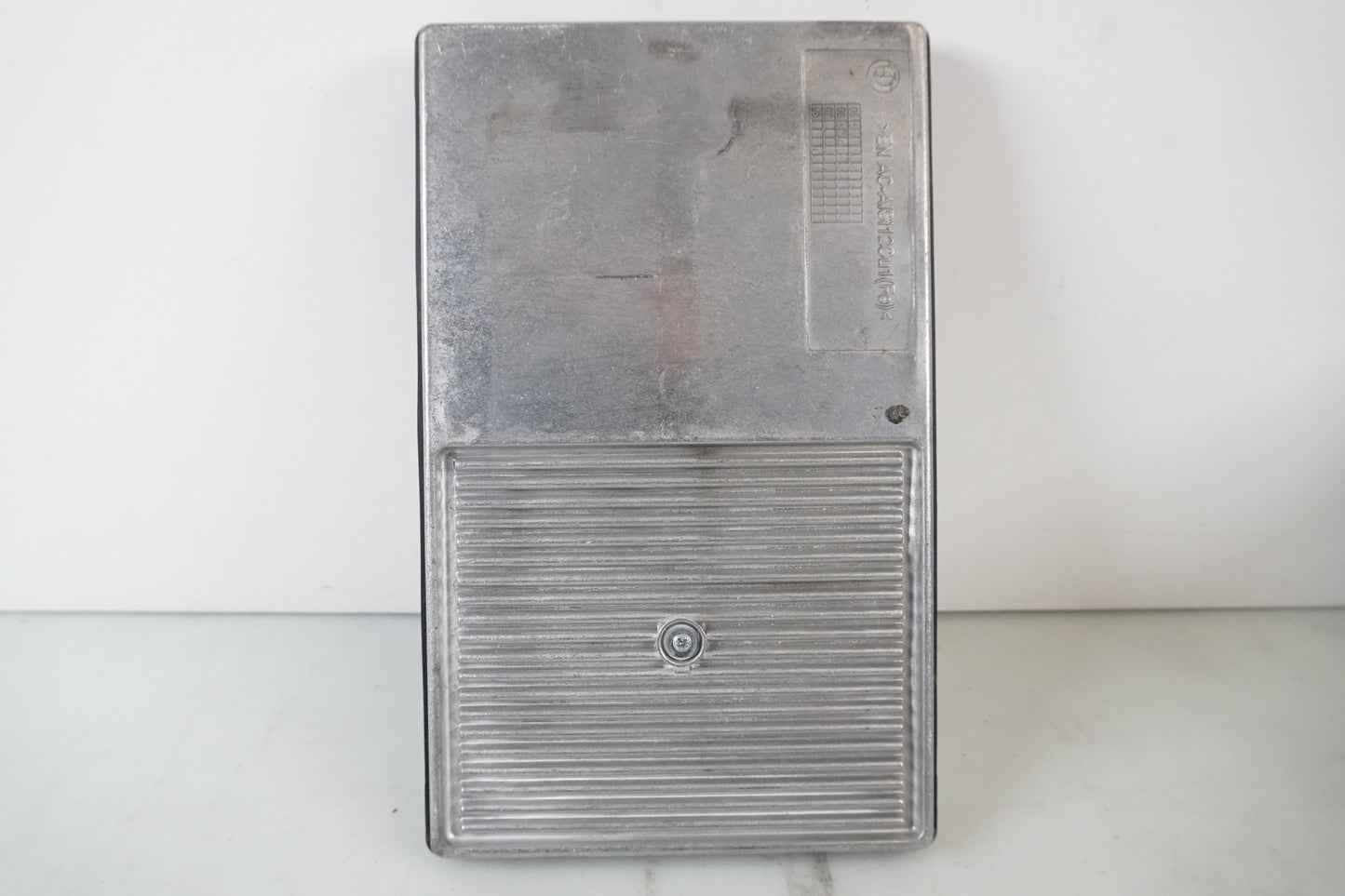 Baksidan på ZFE styrbox från en BMW R 1200 GS -2007 motorcykel.