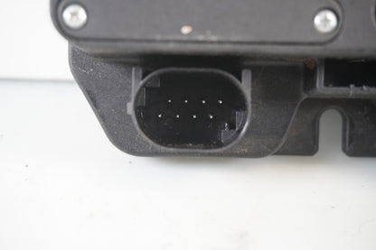 Höger sida på Styrbox från en BMW K 1600 -2018 motorcykel.