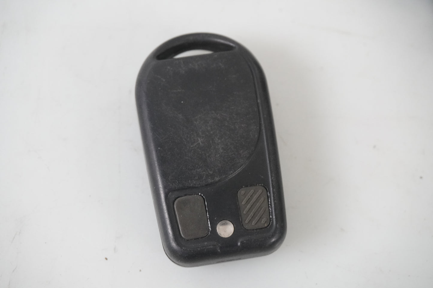 Vänster sida på Larm från en BMW K 1200 R Sport -2007 motorcykel.