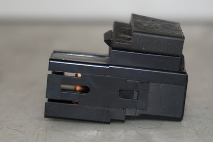 Relè