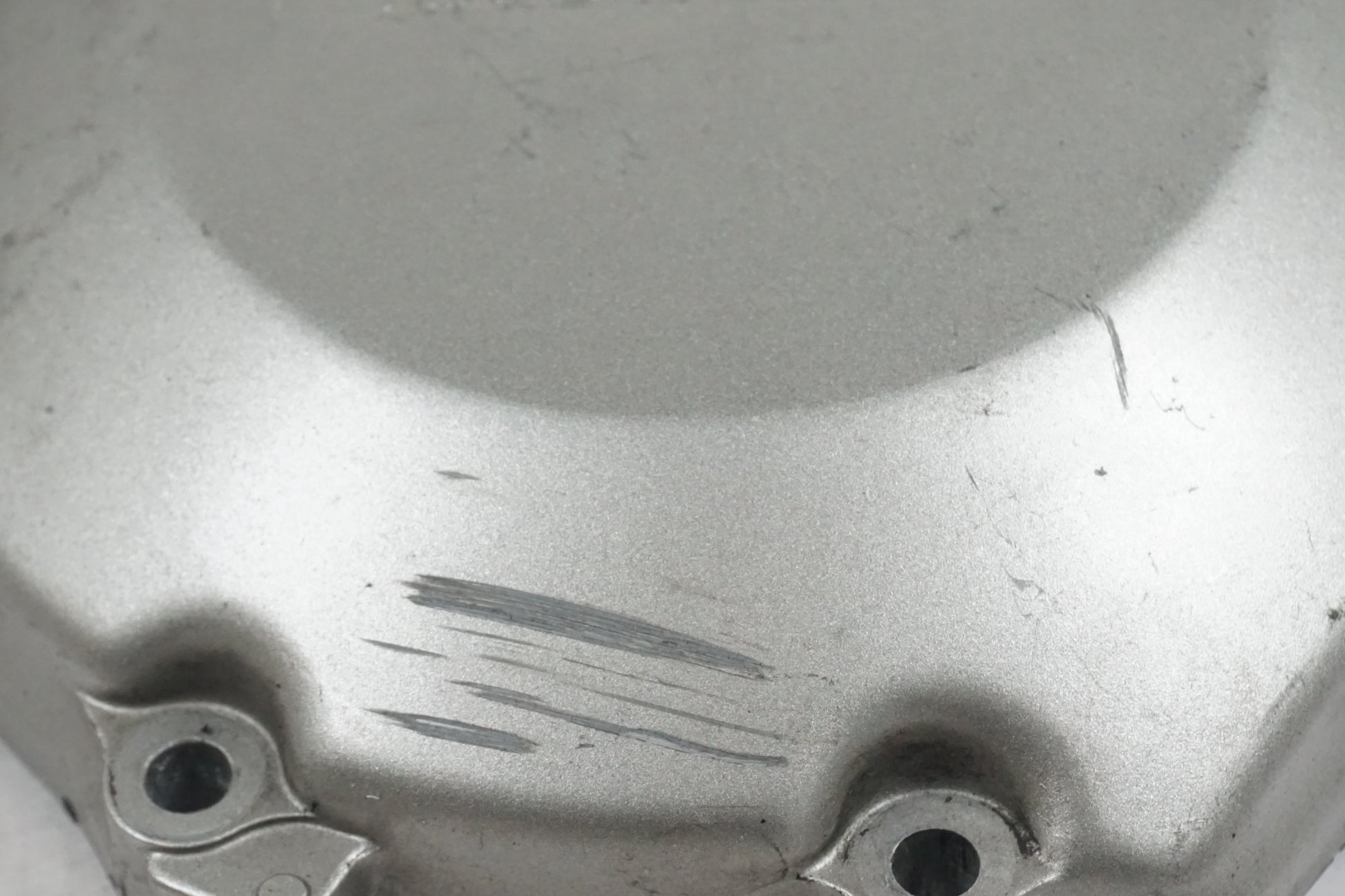 Höger sida på Generatorkåpa från en Honda CBF 1000 -2006 motorcykel.