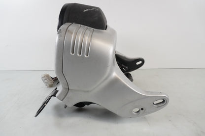 Höger sida på Instrumentpanel från en BMW R 850 R -1995 motorcykel.