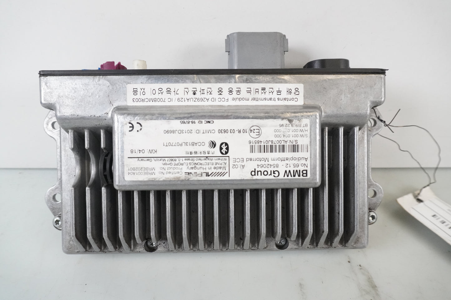 Framsidan på Styrbox från en BMW K 1600 -2018 motorcykel.