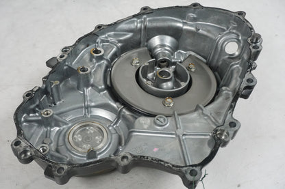 Extrabild1 på Kopplingskåpa från en Honda CB 600 Hornet -2011 motorcykel.