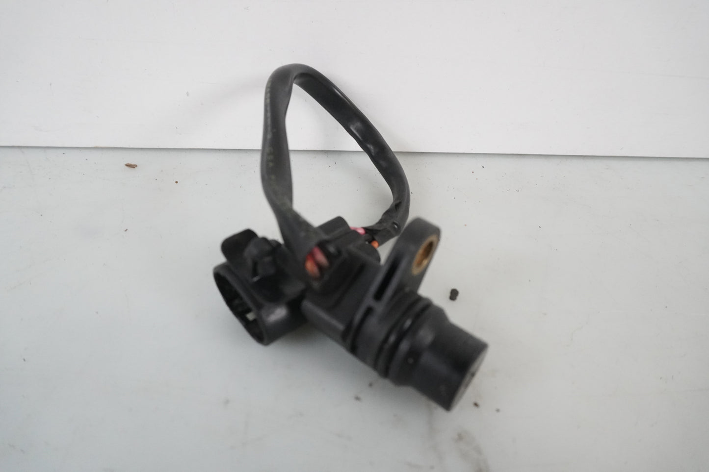 Framsidan på Hastighetsgivare från en Triumph Street Triple -2009 motorcykel.