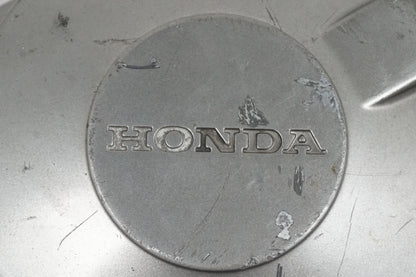 Baksidan på Generatorkåpa från en Honda CB 600 Hornet -1998 motorcykel.