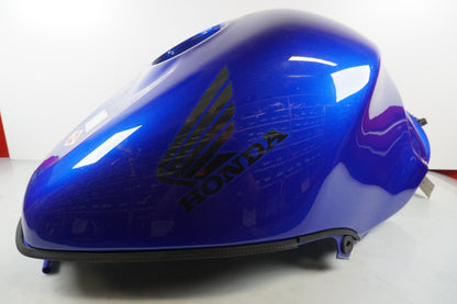 Extrabild1 på Bensintank från en Honda CBR 1100 XX -2000 motorcykel.