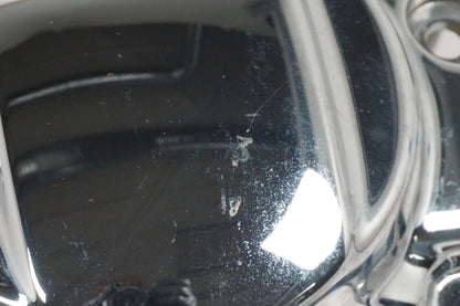 Snett uppifrån på Motorkåpa från en Yamaha XVS 650 -1997 motorcykel.