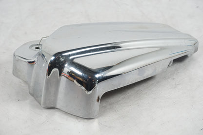 Extrabild1 på Motorkåpa från en Yamaha XVS 1100 -2003 motorcykel.