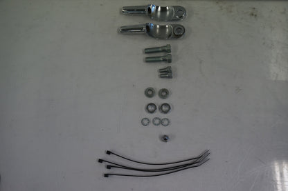 Framsidan på Blinkersfäste från en H-D Softail Custom FXSTC -2007 motorcykel.