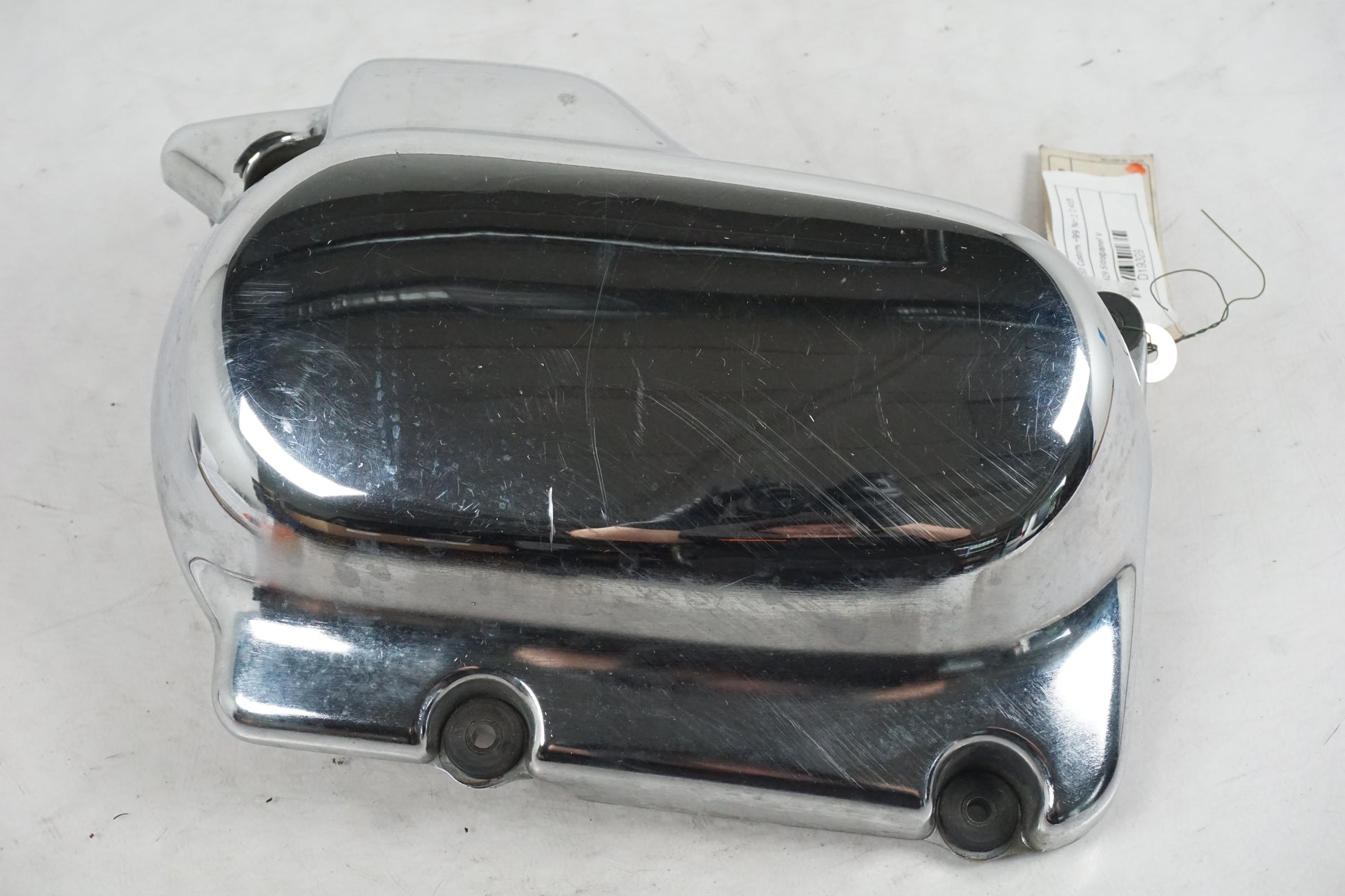 Framsidan på Sidopanel från en Yamaha XVS 650 -1999 motorcykel.