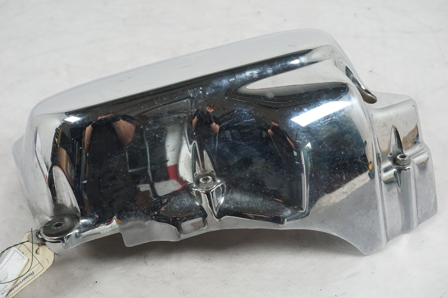 Snett nerifrån på Sidopanel från en Yamaha XVS 650 -1999 motorcykel.