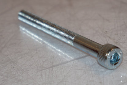 Extrabilder på Topboxfäste från en Suzuki GSX-R 1100 -1993 motorcykel.