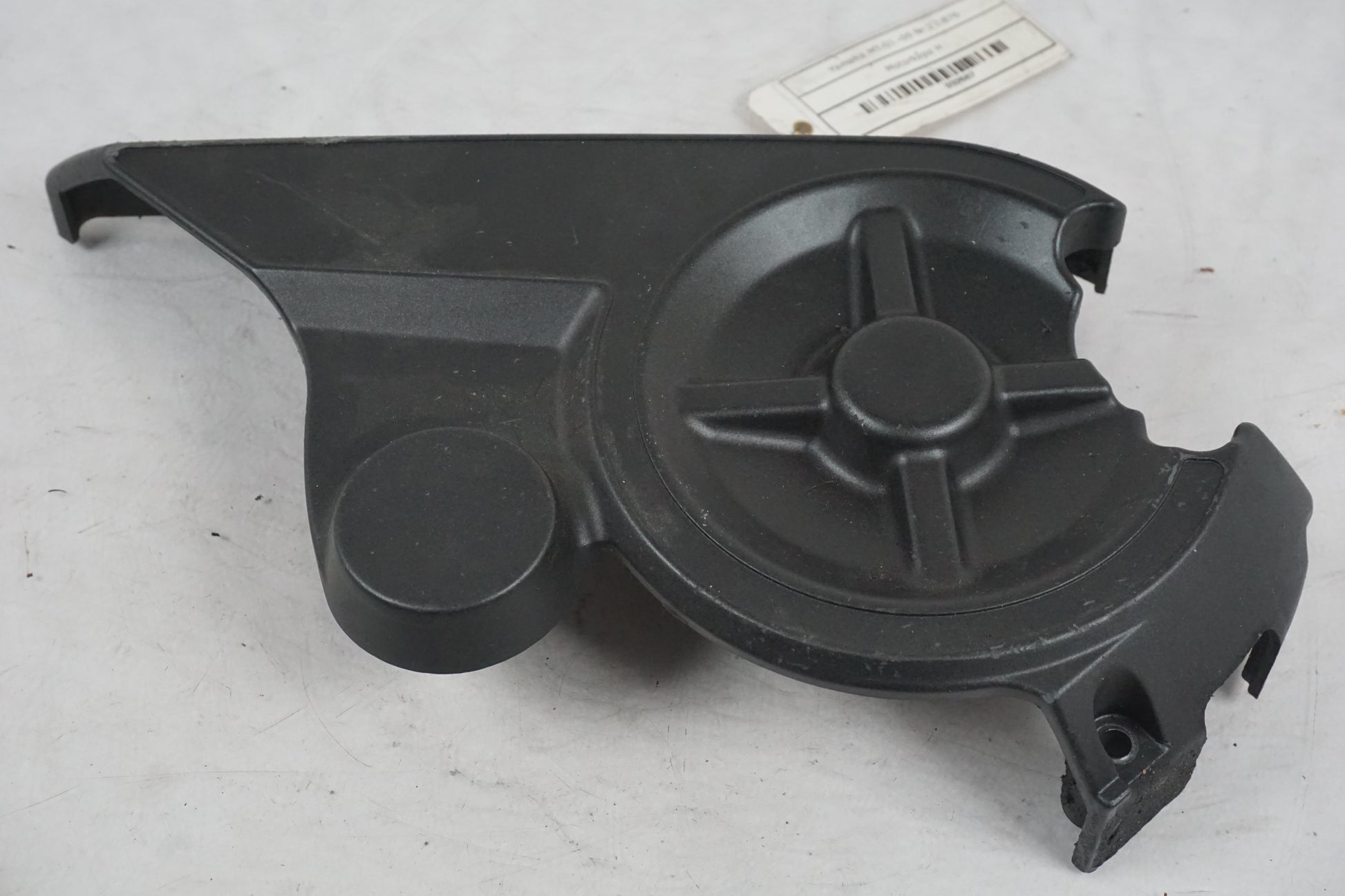 Höger sida på Motorkåpa från en Yamaha MT-01 -2009 motorcykel.