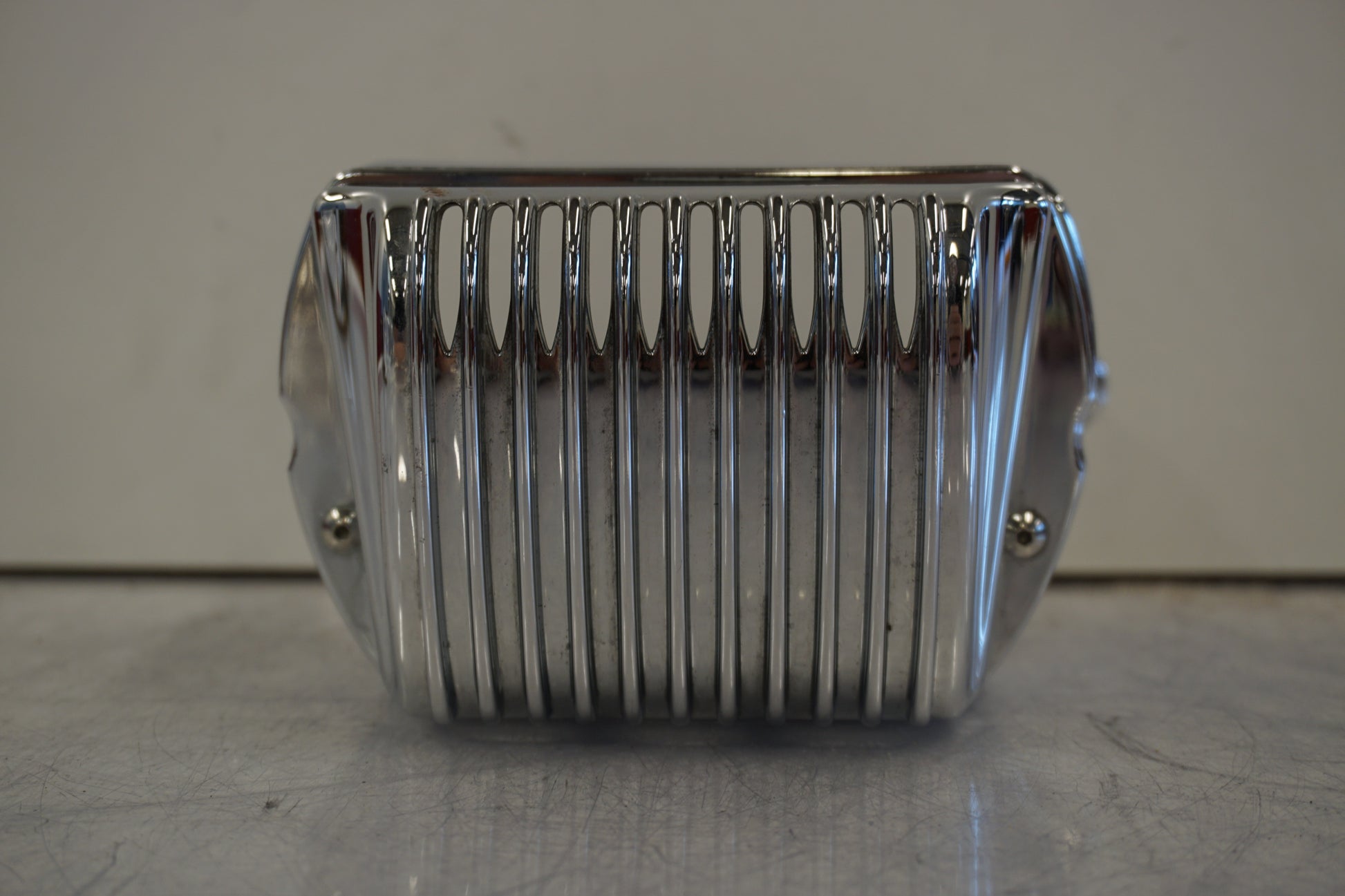 Baksidan på Dekorkåpa från en H-D Street Glide FLHX -2011 motorcykel.