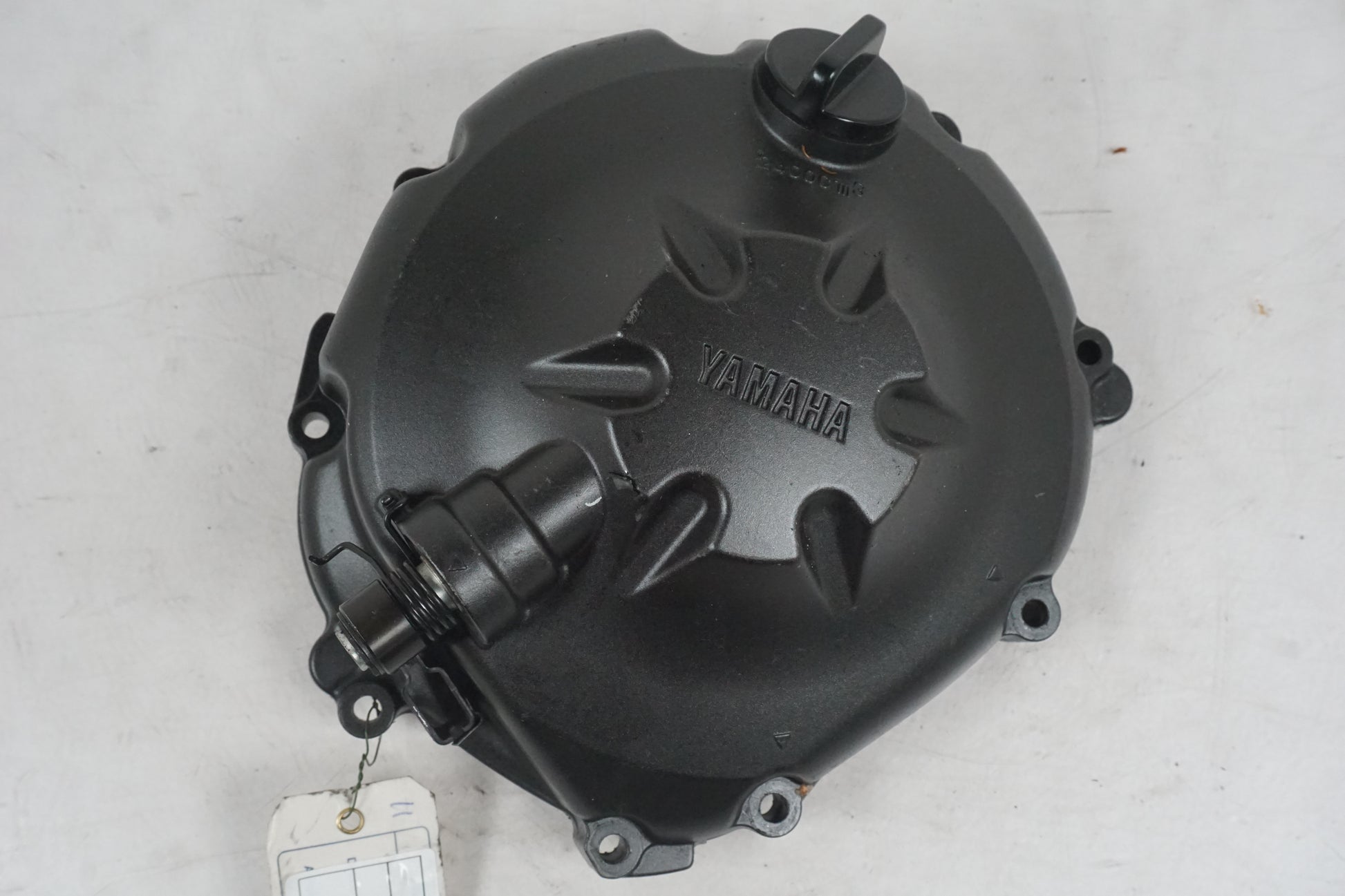 Framsidan på Kopplingskåpa från en Yamaha YZF R6 -2007 motorcykel.