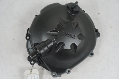 Framsidan på Kopplingskåpa från en Yamaha YZF R6 -2007 motorcykel.