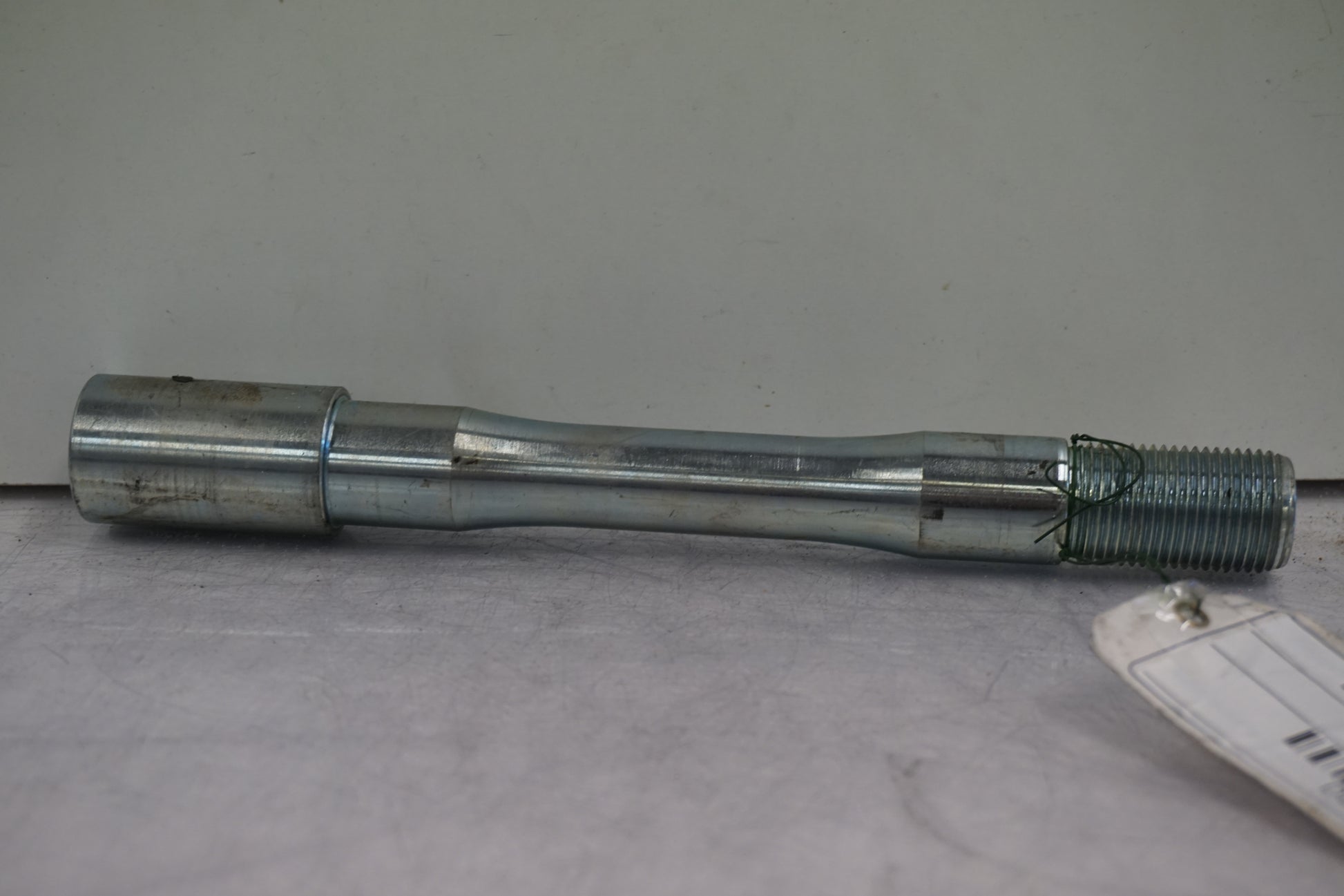 Framsidan på Axel från en Buell XB 12 -2009 motorcykel.