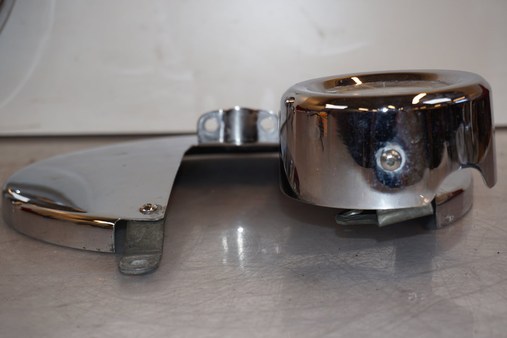 Baksidan på Bromsskivedekor från en H-D Touring Road King FLHR/I -1997 motorcykel.