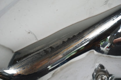 Extrabild1 på Motorkåpa från en Yamaha XVS 650 -2002 motorcykel.