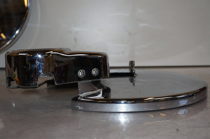 Snett uppifrån på Bromsskivedekor från en H-D Touring Road King FLHR/I -1997 motorcykel.